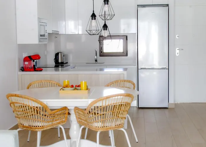Apartman Beautiful In Laguna Overlooking Laguna Rosa In With 2 Bedrooms And 2 Bathrooms Torrevieja